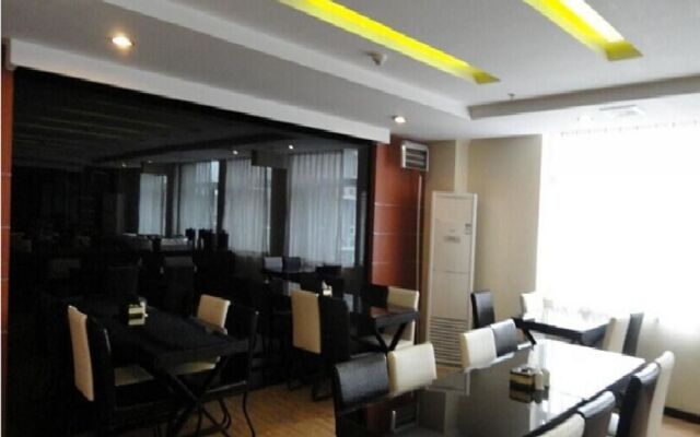 Home Inn Handan Zhonghua South Street