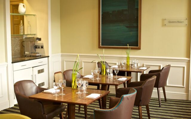 Richmond Park Hotel
