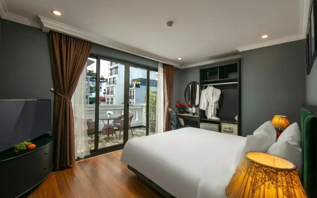 La Selva Premium Hotel