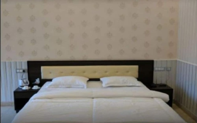 Garden Hotel – Guest Rooms – Udaipur