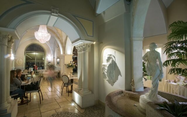 Palazzo Bove Mini-Hotel