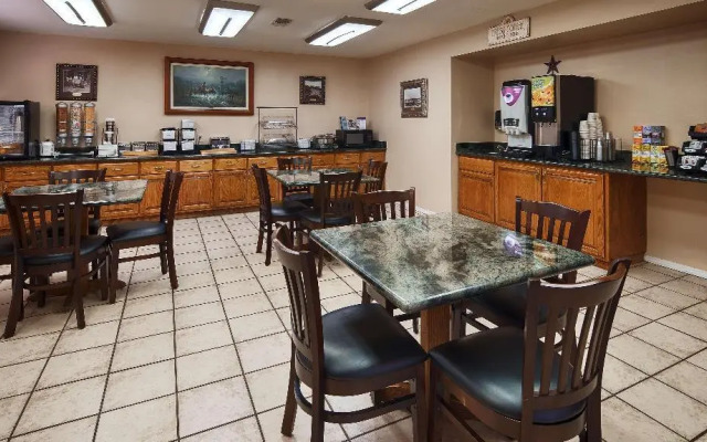 Best Western Plus Main Street Inn