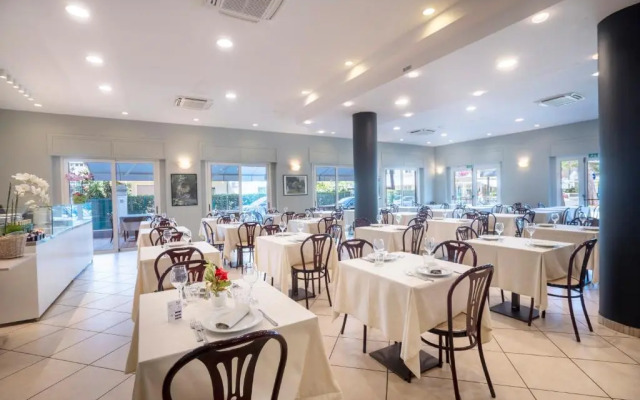 Hotel Mocambo