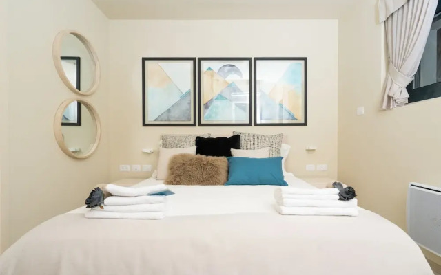 Luxury Keren Hayesod