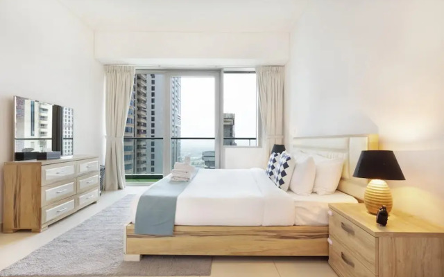 One Bedroom Ocean Heights Dubai Marina
