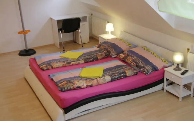 Rooms Novobranská