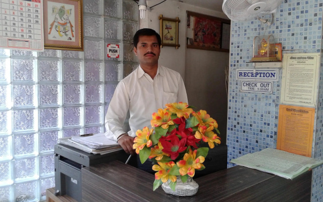 Hotel Vibrant Residency