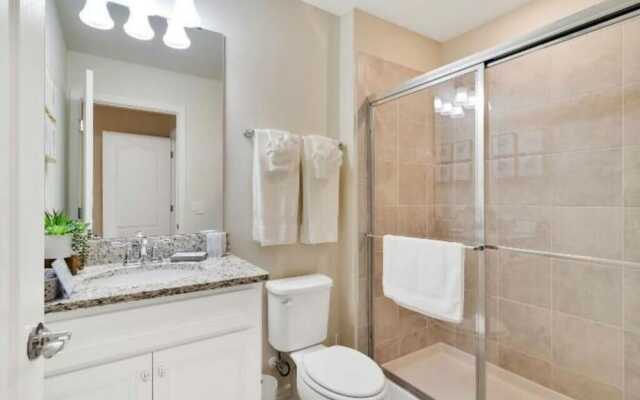 7495 OL - Solterra Resort