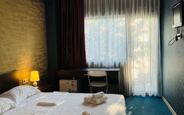 Отель Rosa Hotel Gonio