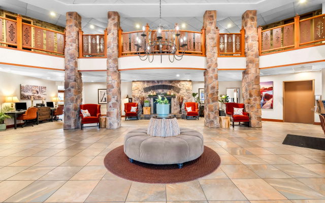 Best Western Rocky Mountain Lodge