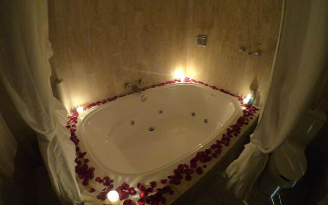 Hotel Cantalagua Inn