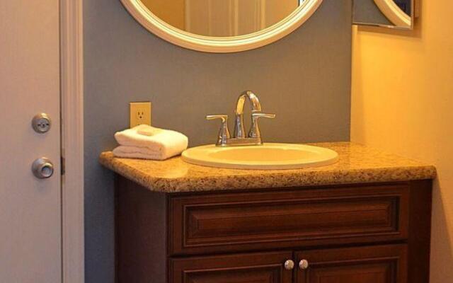 The Palmer Inn & Tennis Club