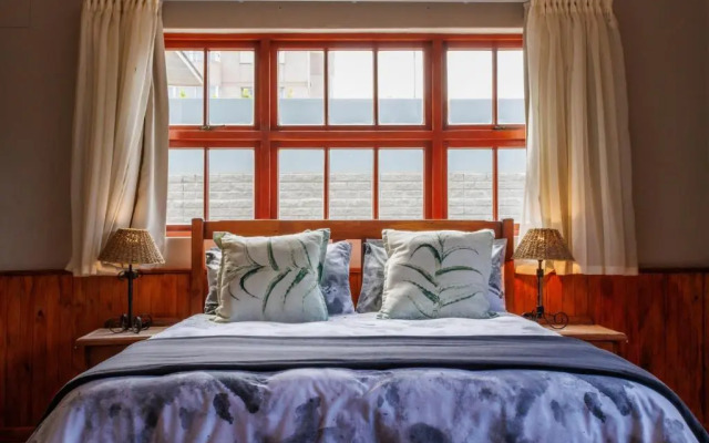 Haus Garnison Bed & Breakfast