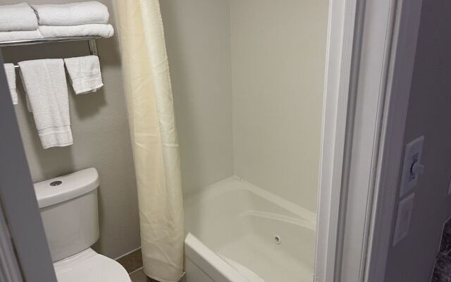 Stratford House Inn Branson