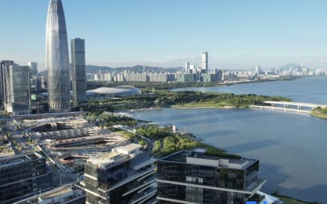 Pengcheng Belvedere Hotel (Shenzhen University Nanshan Metro Station)