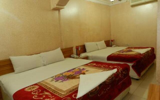 Отель Green Sea Hotel