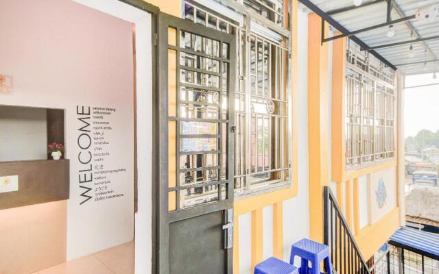 OYO 89995 Damai Guest House