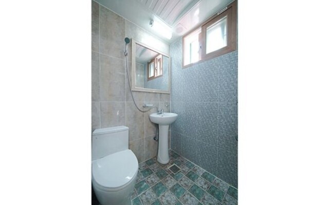 Yeongdeok Etermo Pension