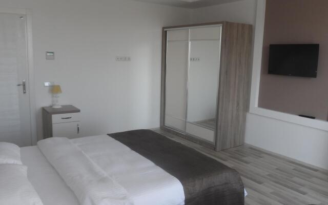 Guckar Sehrinn Oteli Serik