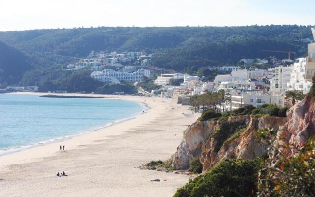 Sesimbra Cliff by Saudade