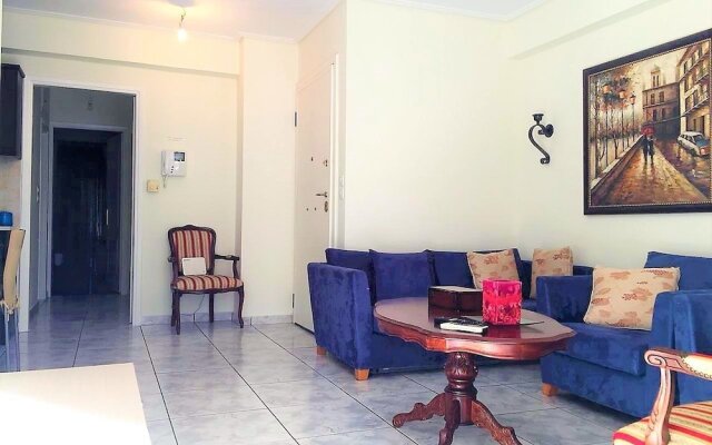 Comfy 3rd Floor Flat and Pspace