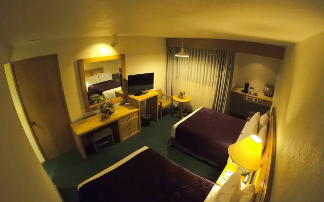 Hotel Cantalagua Inn