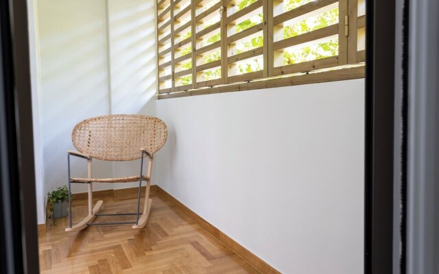 Trendy 2 bedroom Apartment 5min to metro