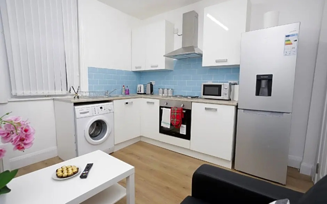 Kirkstall Serviced Apartments Leeds