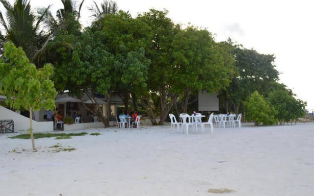 Maaz Inn Fenfushi