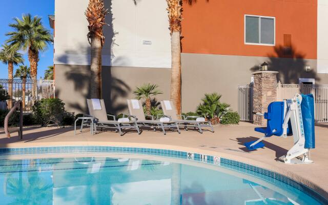 Holiday Inn Express Las Vegas - Stadium Area