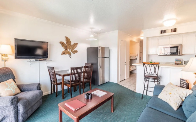Victorian 9306-little Cajun Hideaway