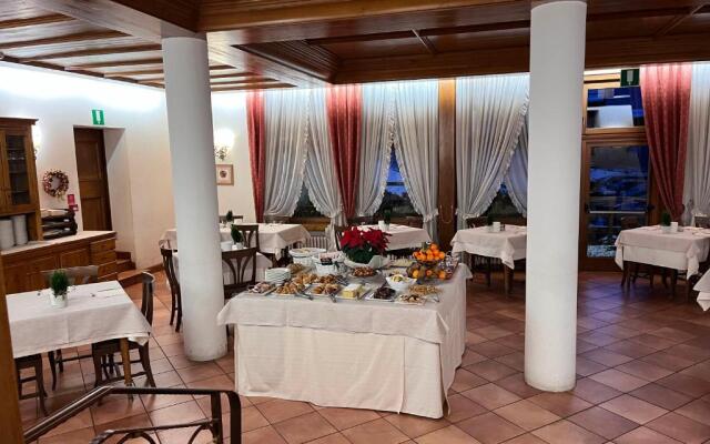 Hotel Albergo Dolomiti