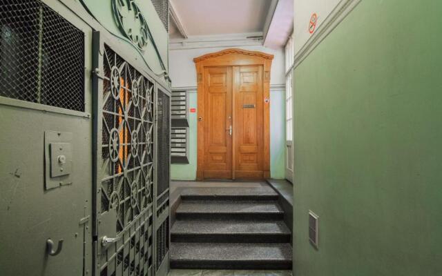 Brivibas House Design Apartments In City Center