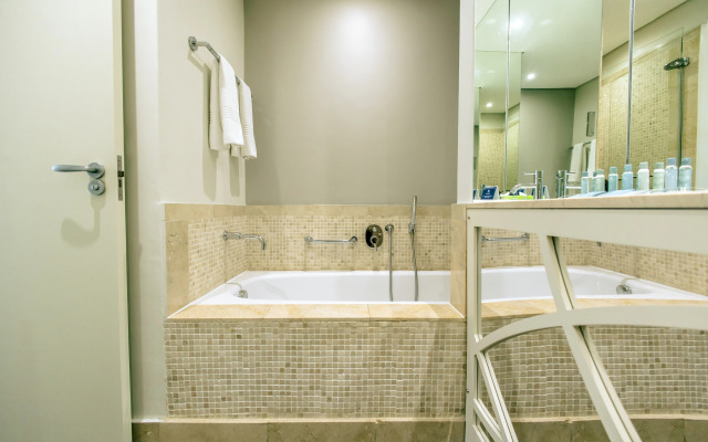 Lagoon Beach Hotel & Spa