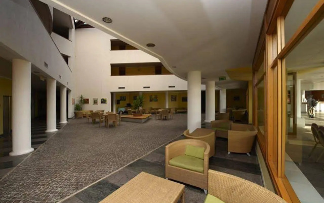 Hotel & Villaggio Torre Normanna
