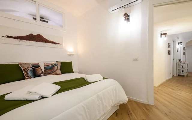 Vico Graziella 12 in Naples