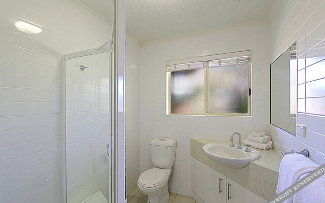 Sea Breeze Apartments
