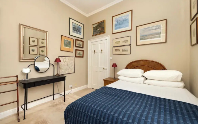 Luxury Family Flat in Edinburgh New Town