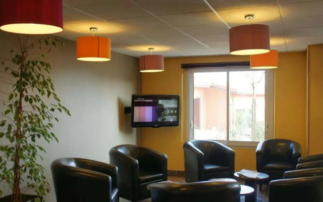 Brit Hotel Confort Montauban