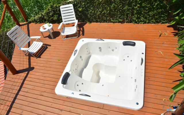 Jacuzzi & Vista Privilegiada a 300m praia