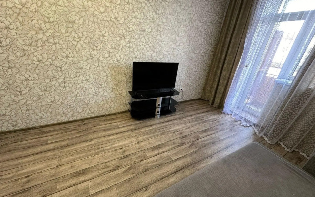 Апартаменты Nadym House (Надым Хаус) на Лесной 25