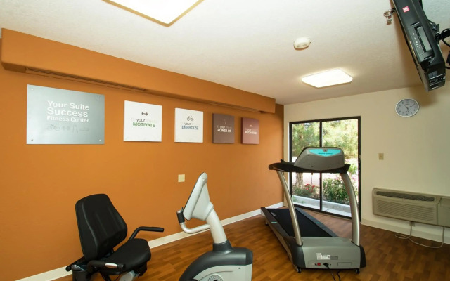 Sagebrush Inn & Suites