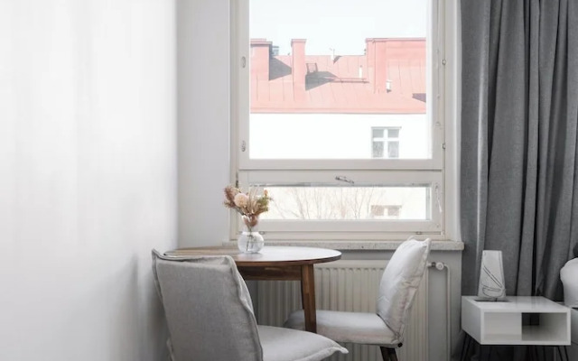 Modern Studio Apartment in Lönnrotinkatu