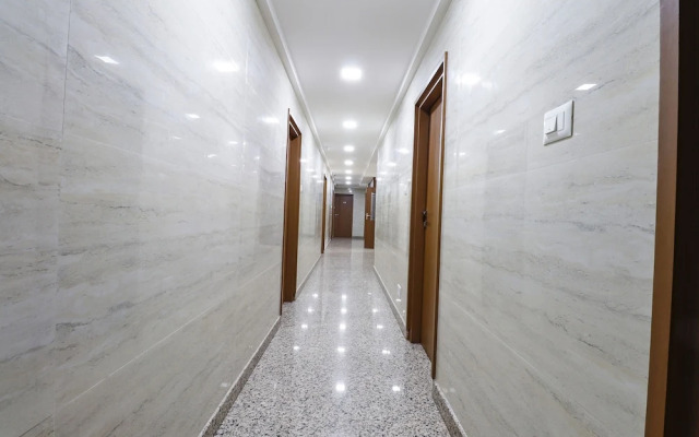 Fabhotel Sathya Comforts