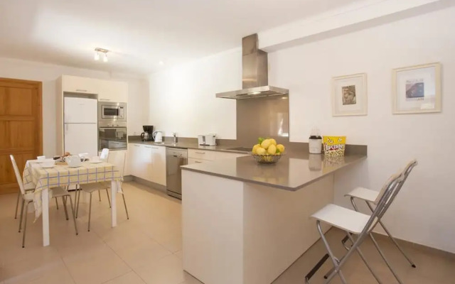 Villa - 4 Bedrooms with Pool and WiFi - 103158