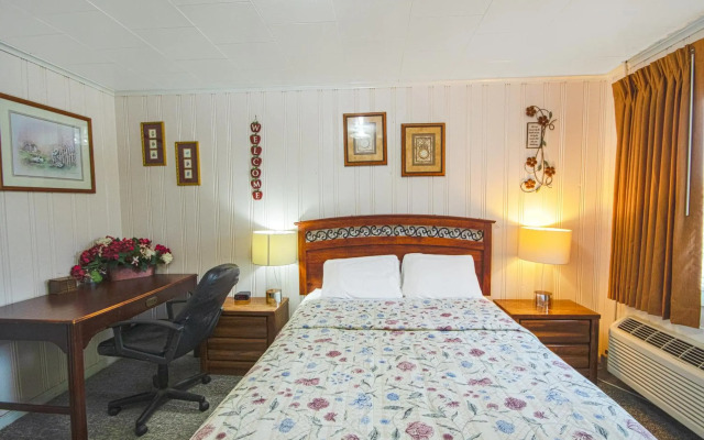 Sunflower Motel