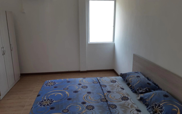 Riverside Appartment