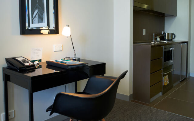 Holiday Inn & Suites Sydney Bondi Junction by IHG