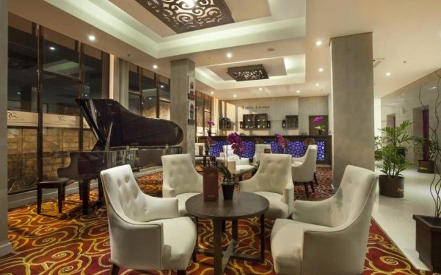 Padjadjaran Suites Resort & Convention Hotel
