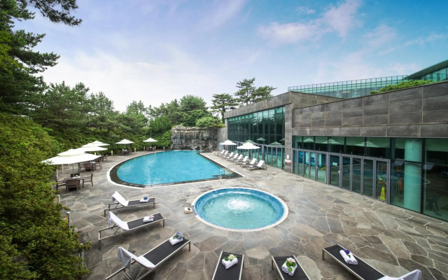 WE Hotel Jeju